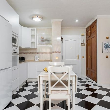 Apartamento Blonzu Guinea Benalmádena Exterior foto